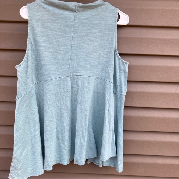 Deletta High Neck Top - Picture 3 of 4